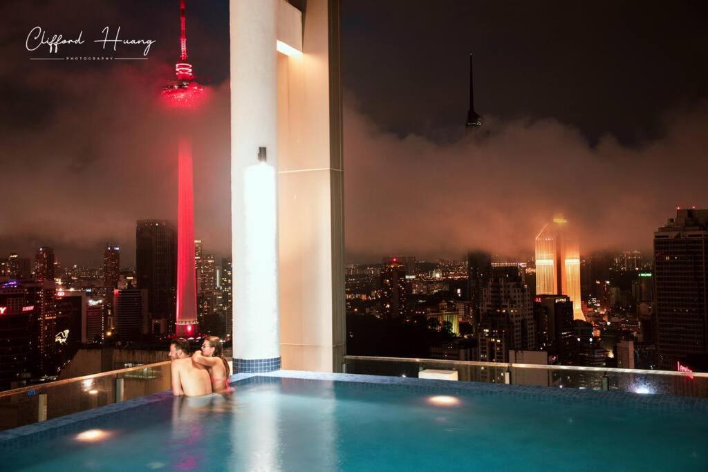 The Colony By Infinitum Best Pool View Klcc Trx Merdeka 118 Kl Tower Kuala Lumpur Exterior photo